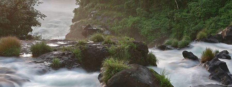 إقرأ باسم ربك اللذي خلق خلق الإنسان من علق 